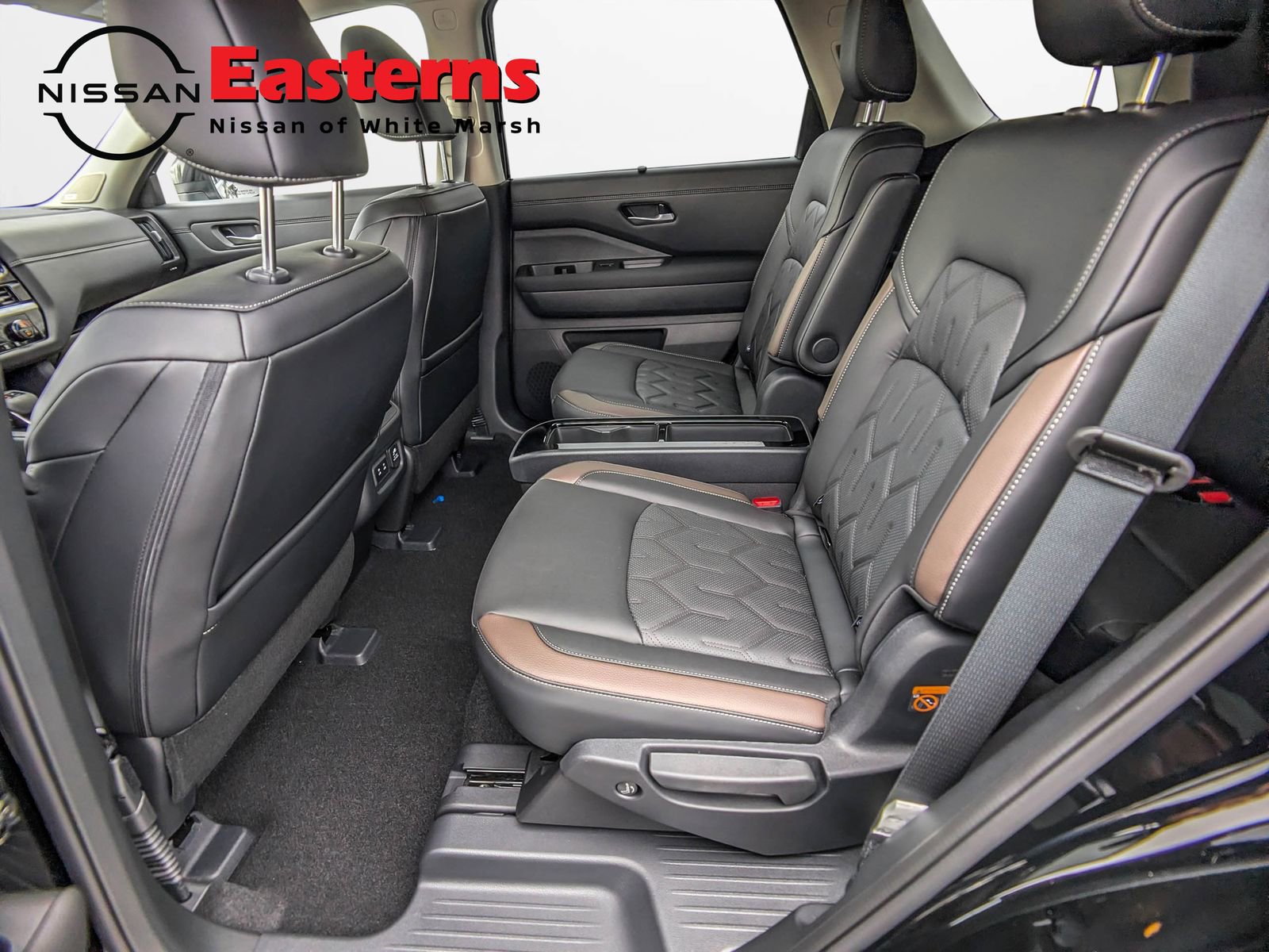 New 2026 Nissan Pathfinder Platinum image 23