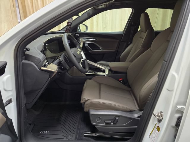 Used 2025 Audi Q5 Premium Plus w/ Premium Plus AWD/4WD image 15