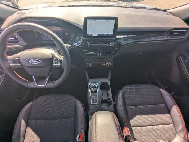 Used 2025 Ford Escape ST-Line AWD/4WD image 15