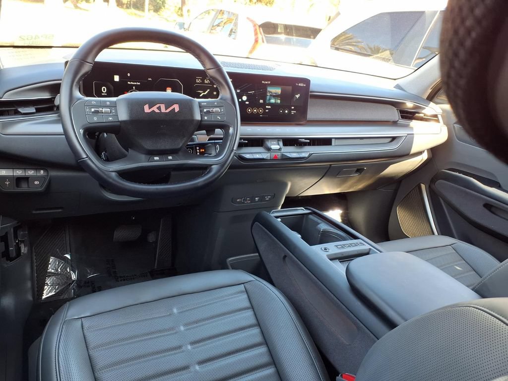 Certified 2024 Kia EV9 Land AWD/4WD image 11
