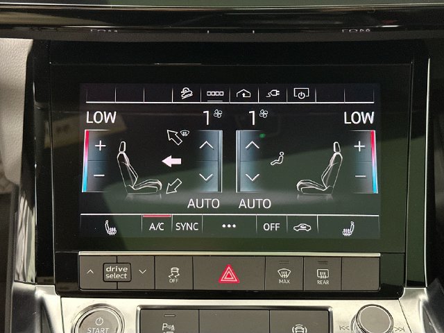 Used 2022 Audi e-tron Premium w/ Convenience Plus Package AWD/4WD image 15