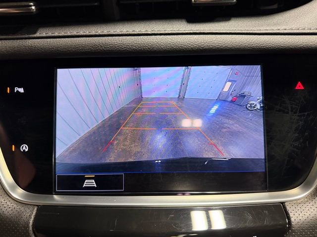 Used 2025 Cadillac XT5 Premium Luxury image 39