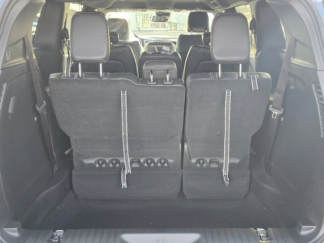 New 2026 Chrysler Pacifica Select image 4