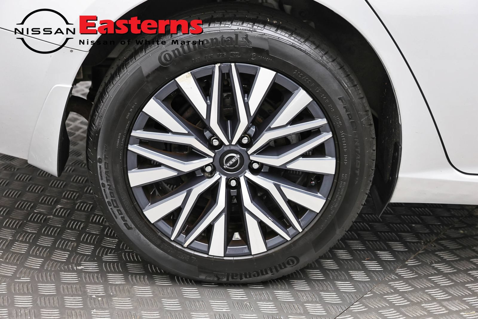 Used 2023 Nissan Altima 2.5 SV w/ SV Premium Package AWD/4WD image 29