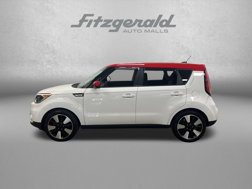 Used 2018 Kia Soul + FWD image 2