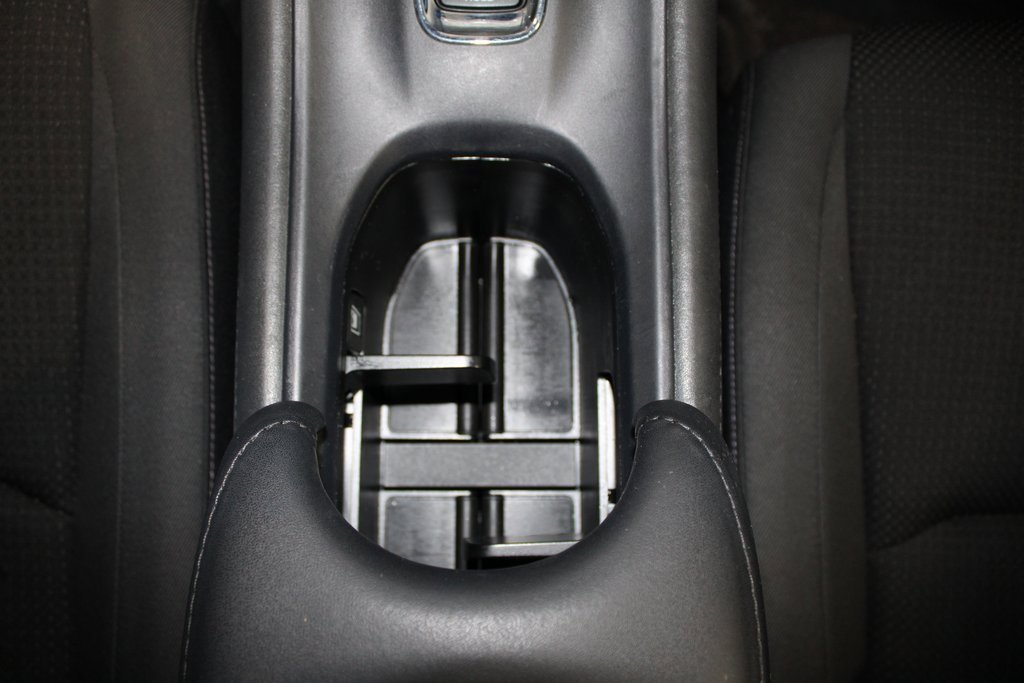 Used 2019 Honda HR-V EX image 35