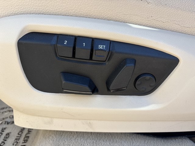 Used 2015 BMW X5 xDrive35i AWD/4WD image 17