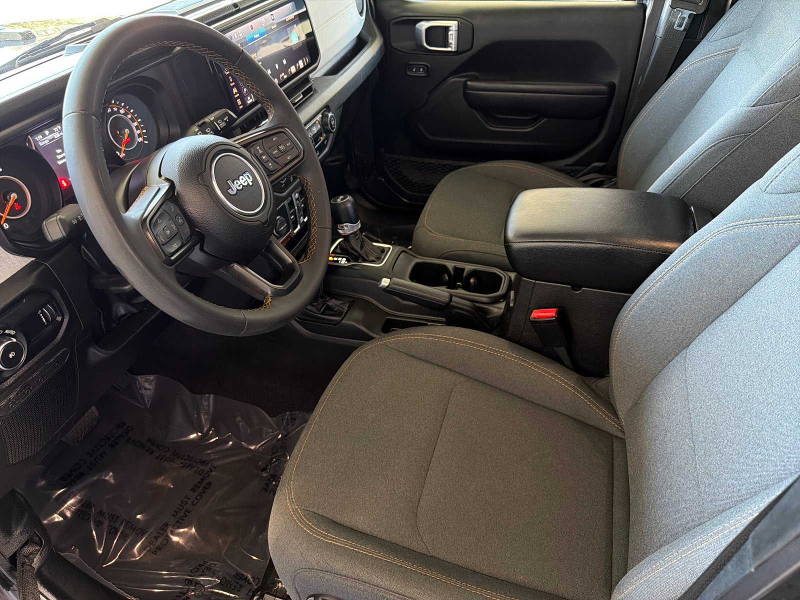 Used 2024 Jeep Wrangler Unlimited Sport AWD/4WD image 9