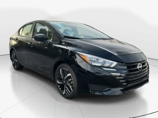 New 2025 Nissan Versa SR w/ Trunk Package