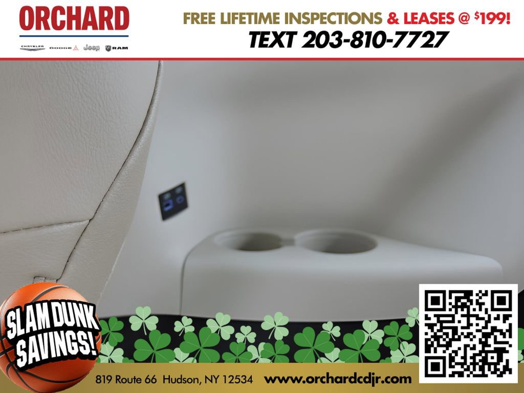 Used 2022 Toyota Sienna XLE image 13