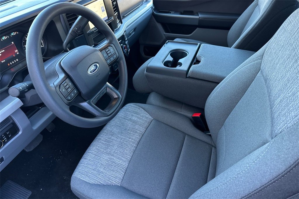 New 2026 Ford F350 XLT w/ 360-Degree Camera Package image 7