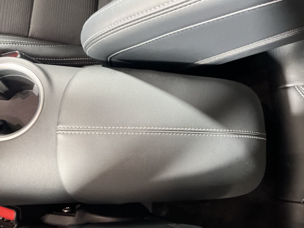 Used 2024 Ford Mustang GT Premium RWD image 23