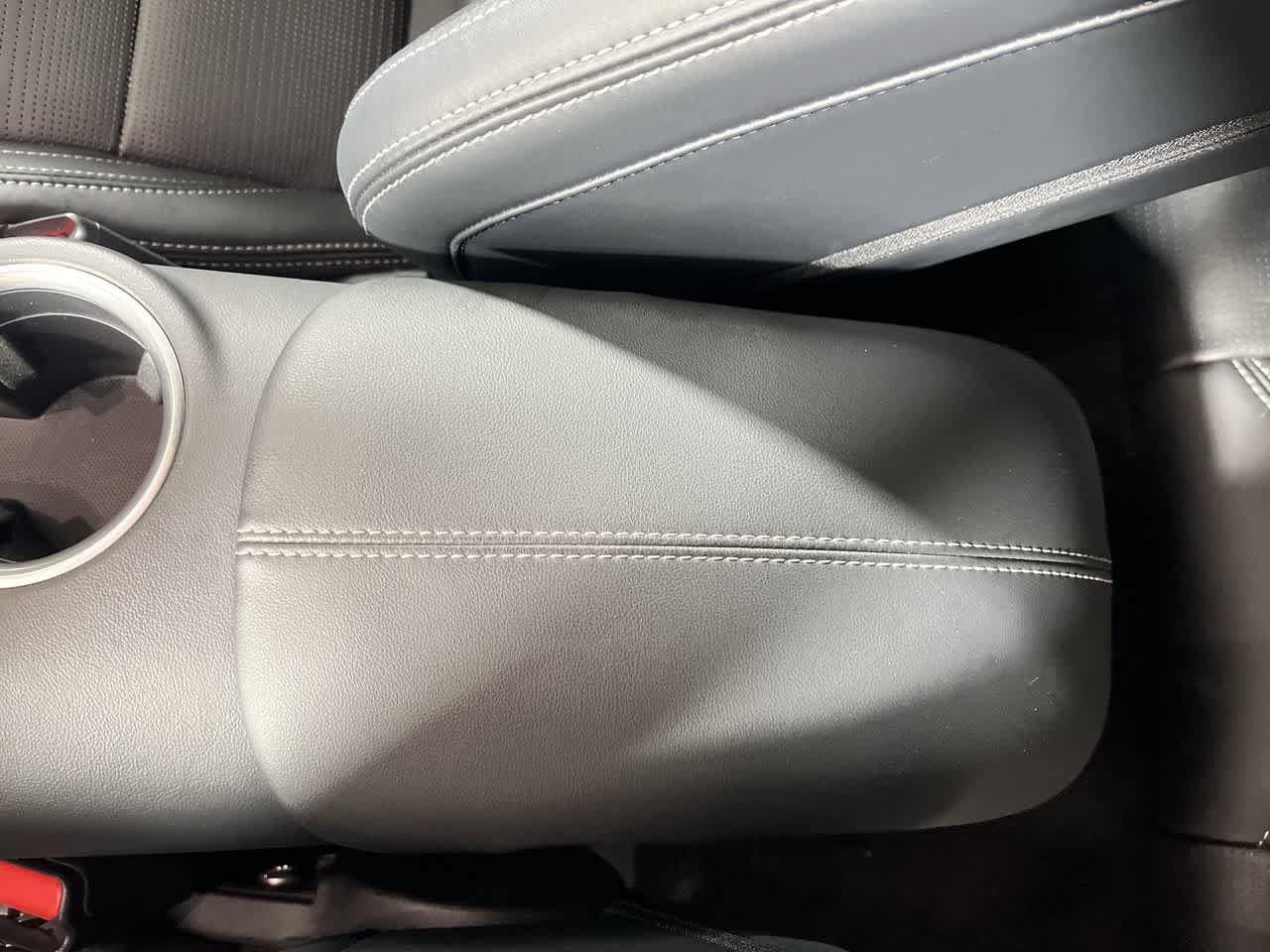 Used 2024 Ford Mustang GT Premium RWD image 23
