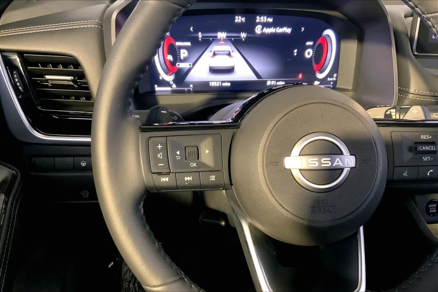 Used 2024 Nissan Rogue SL AWD/4WD image 24