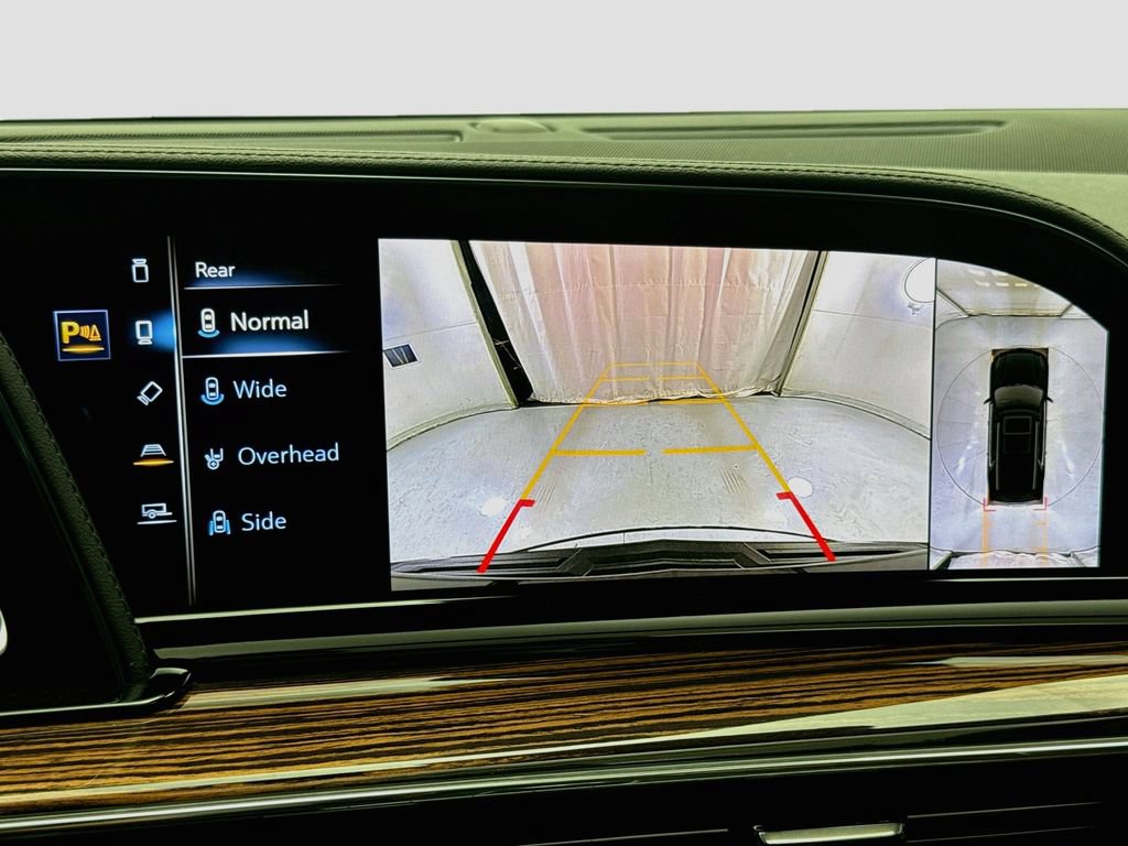 Used 2023 Cadillac Escalade Premium Luxury w/ LPO, Floor Liner Package AWD/4WD image 15