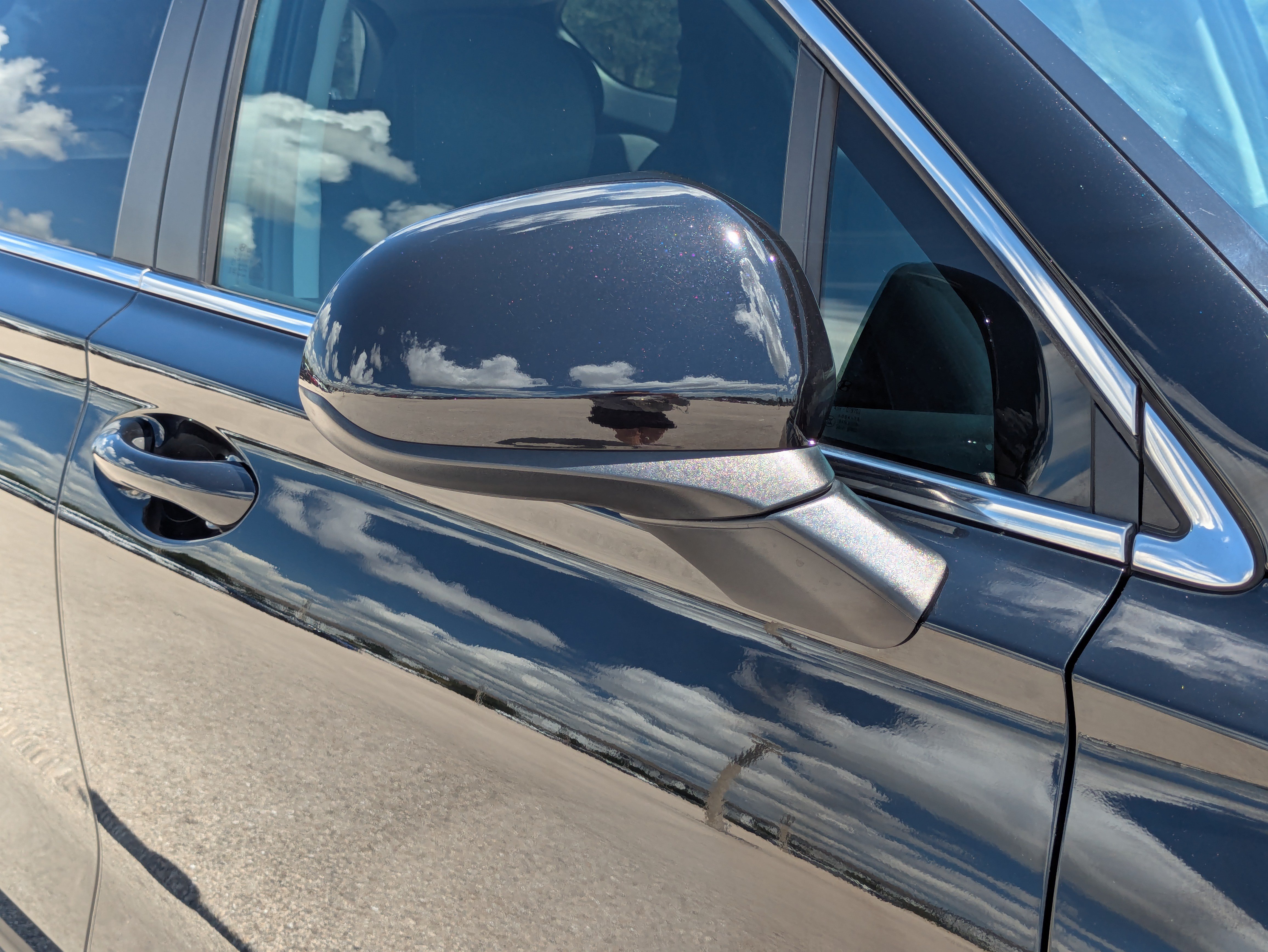 Used 2023 Hyundai Santa Fe SE FWD image 12