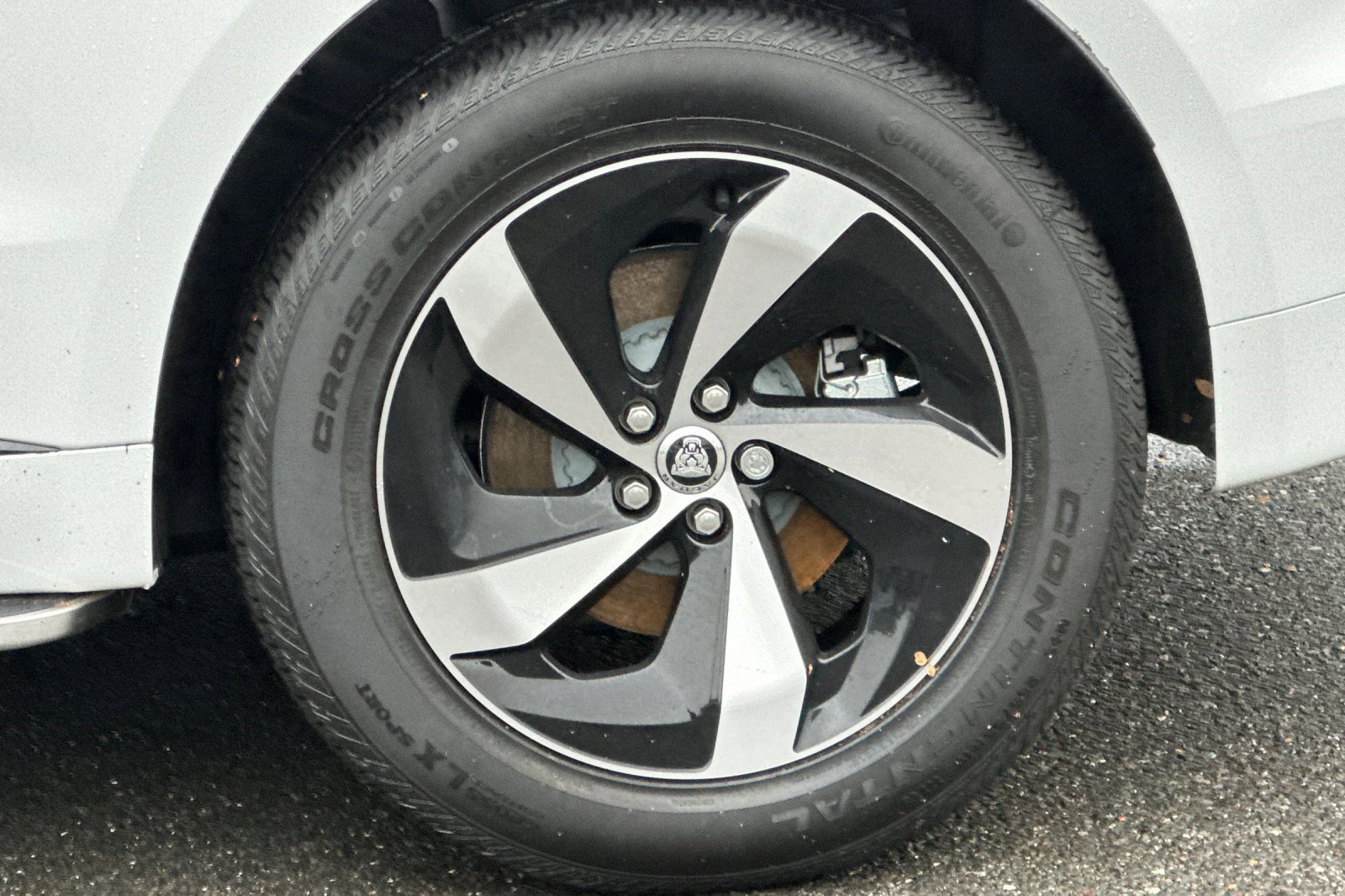 New 2025 Jaguar F-PACE R-Dynamic S image 13