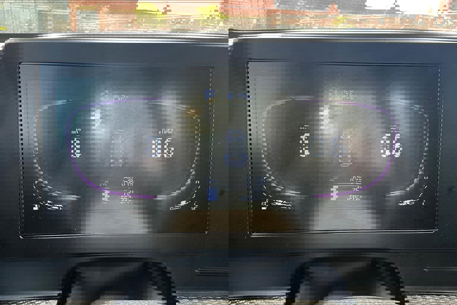 Certified 2024 Kia Sportage LX image 17