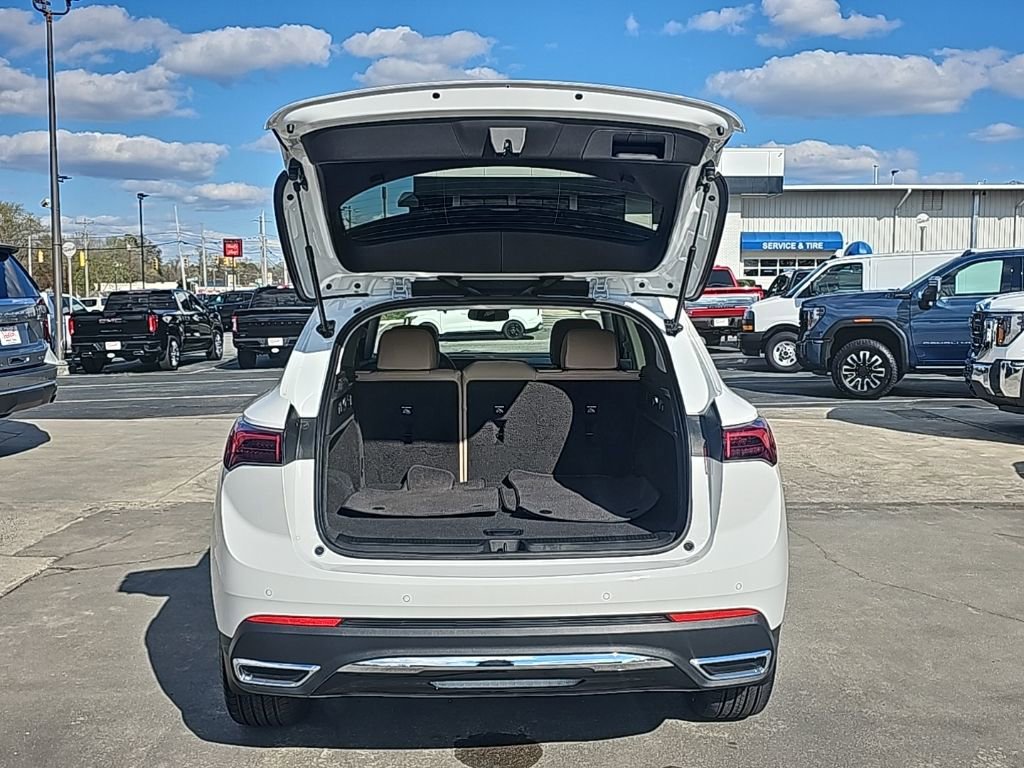 Certified 2025 Buick Envision Preferred image 6