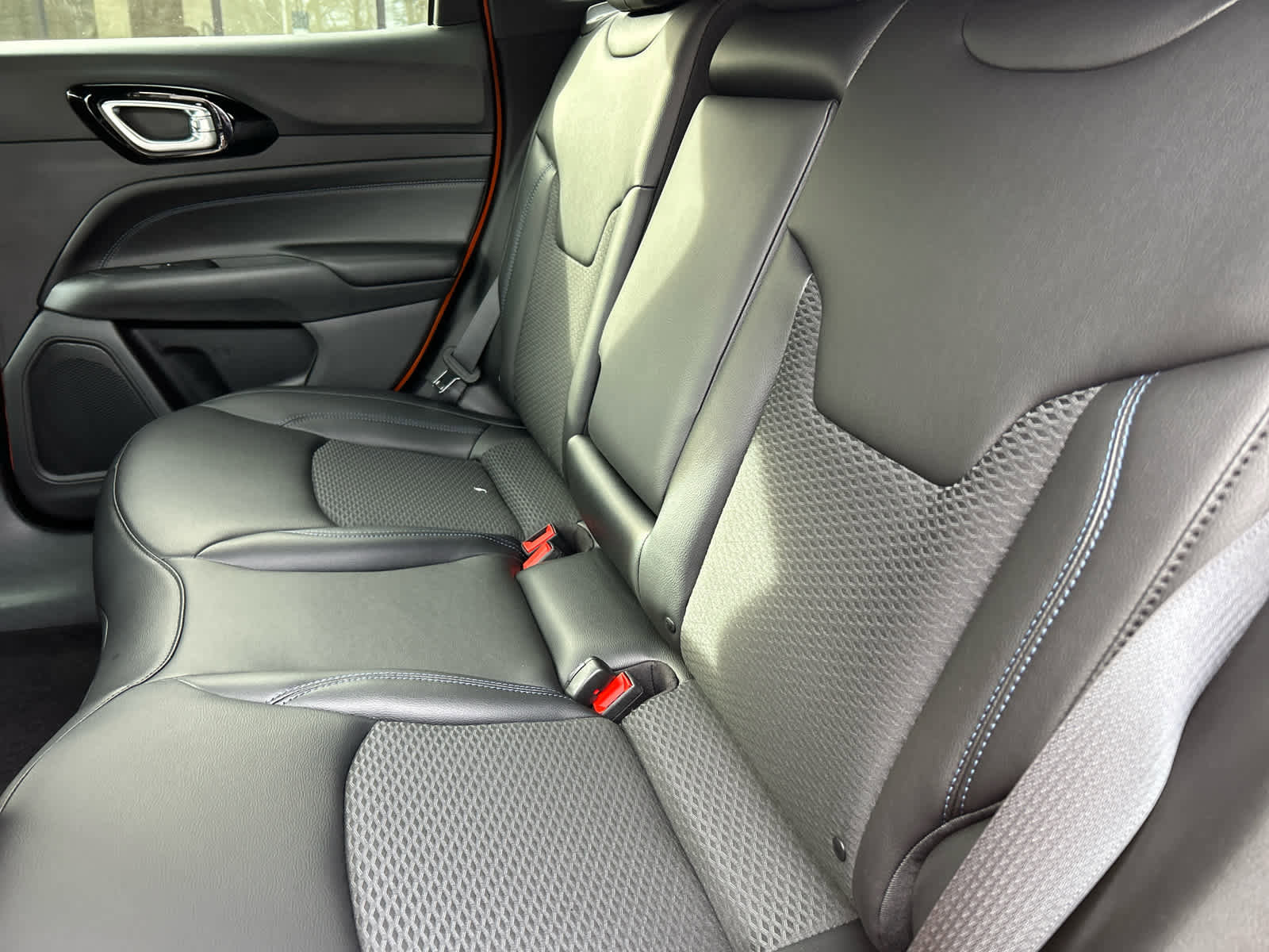 New 2026 Jeep Compass Latitude image 27
