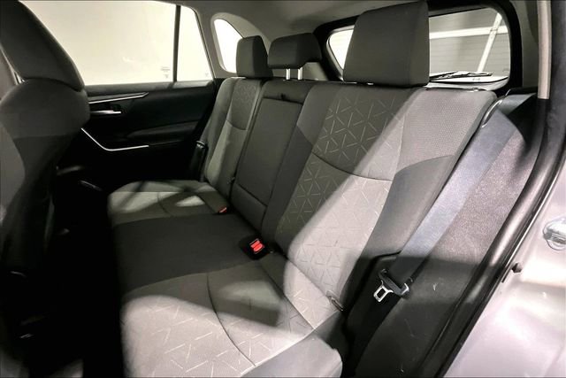 Used 2021 Toyota RAV4 XLE w/ XLE Grade Weather Package image 23