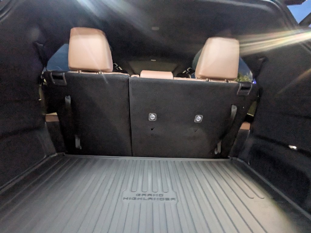 Used 2026 Toyota Grand Highlander AWD Hybrid image 26