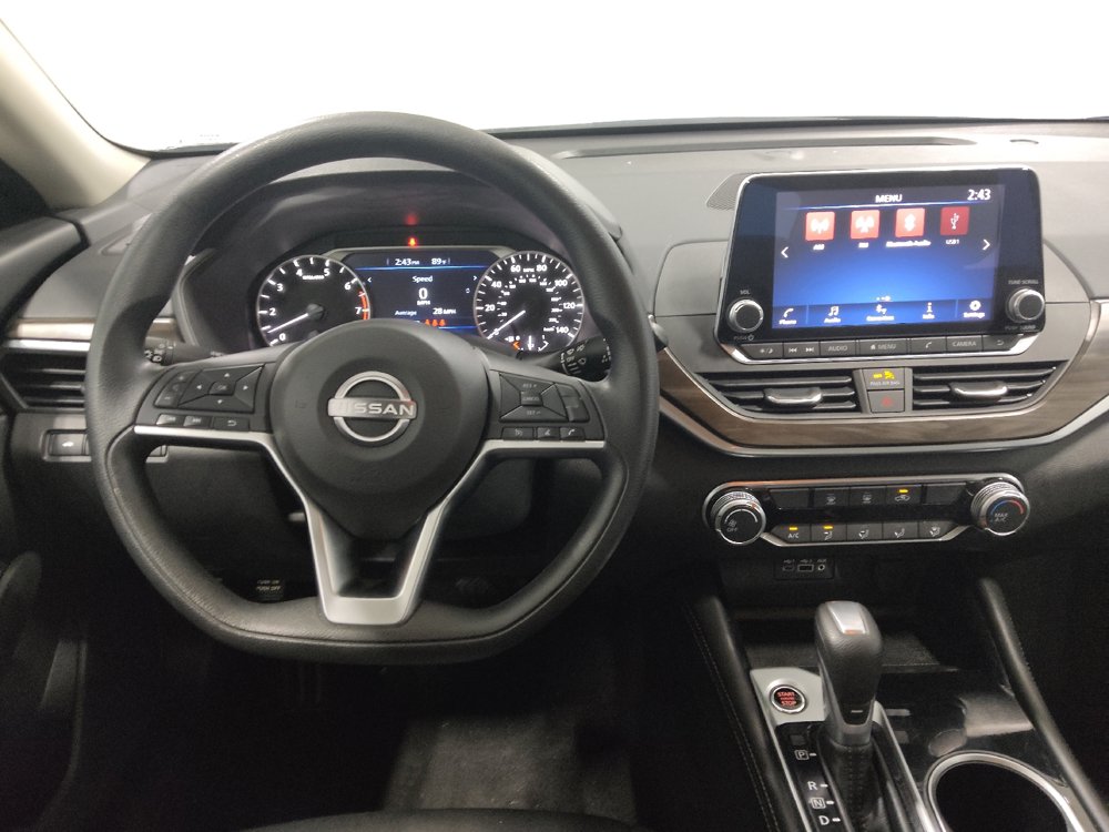 Used 2023 Nissan Altima 2.5 SV FWD image 22