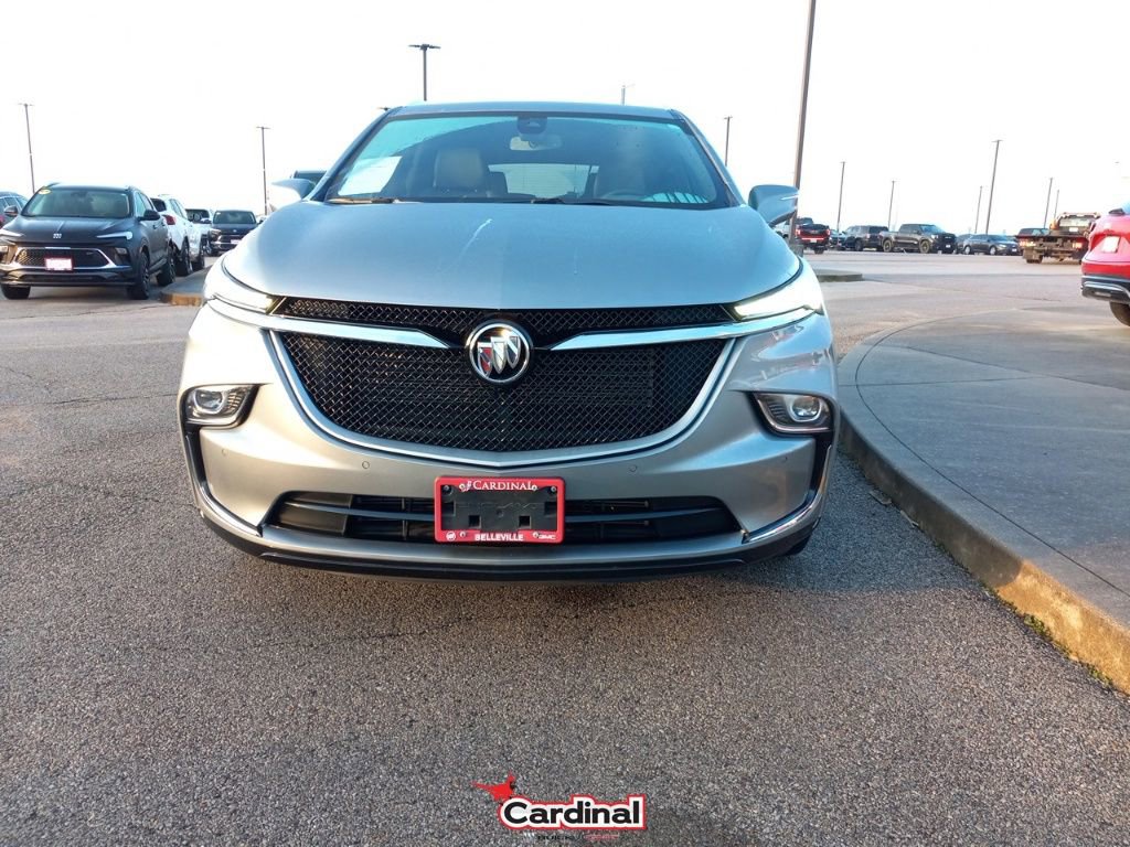 Used 2023 Buick Enclave Essence w/ Sport Touring Edition image 17