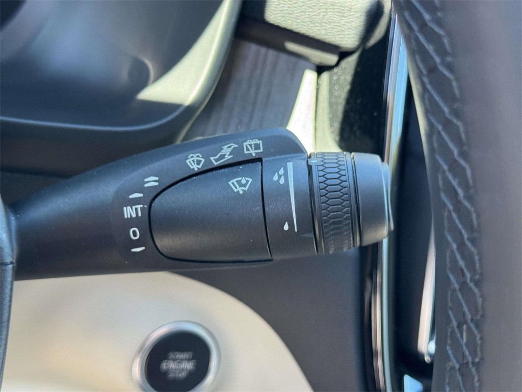 Used 2023 Volvo XC40 B5 Plus w/ Driver Assist Package image 22