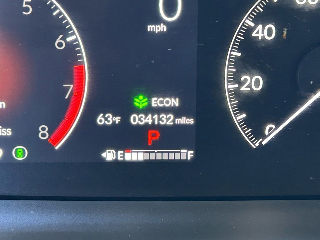 Used 2023 Honda Pilot LX image 17