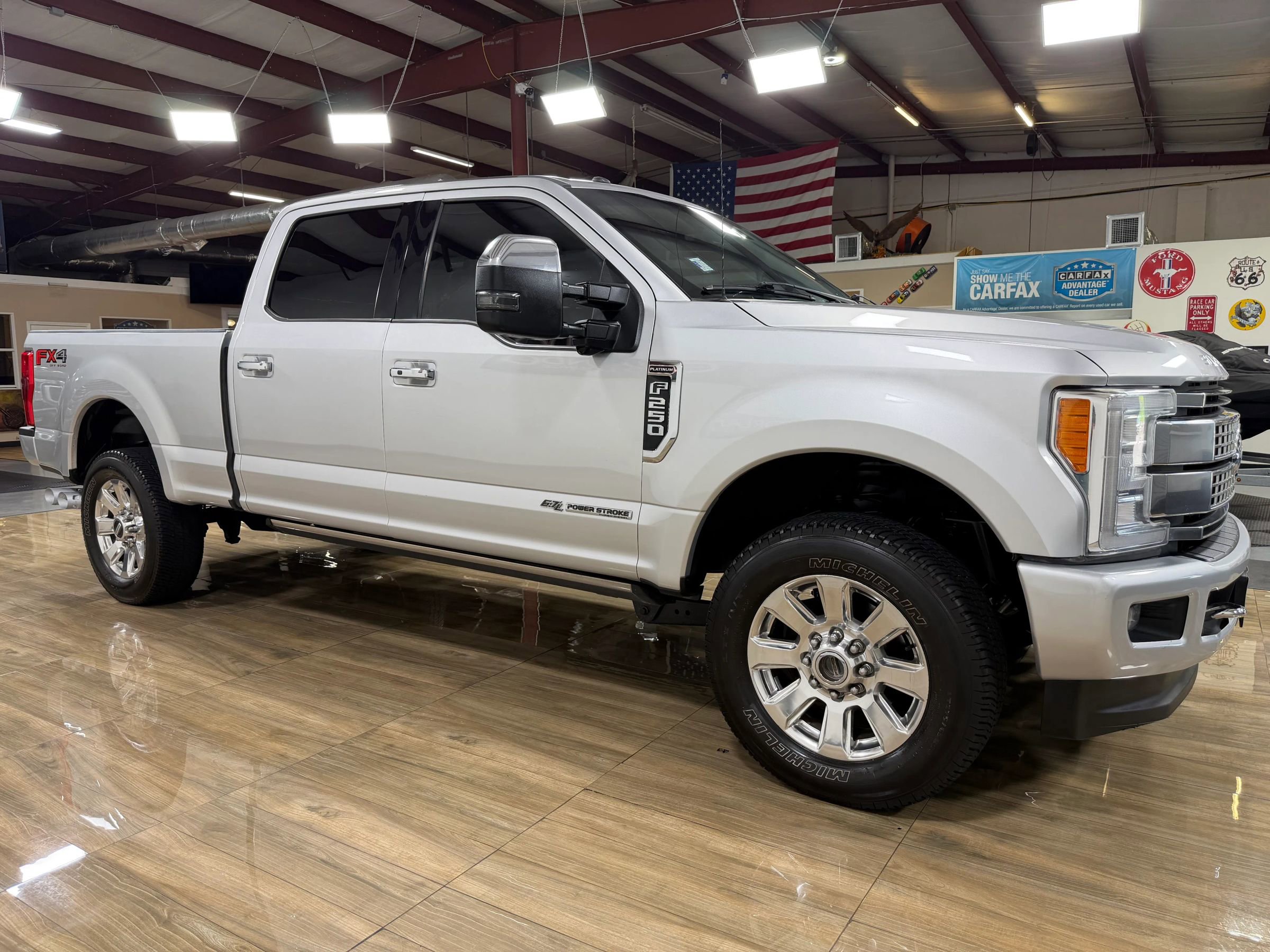 Used 2017 Ford F250 Platinum w/ Platinum Ultimate Package AWD/4WD image 3