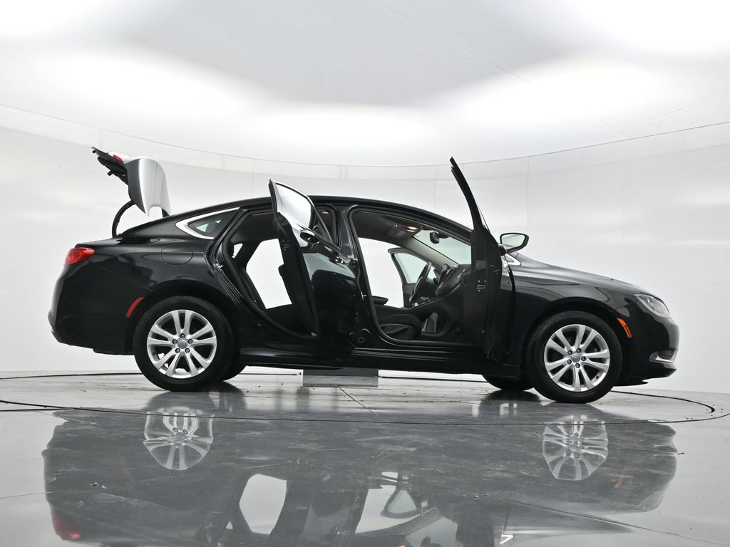 Used 2015 Chrysler 200 Limited FWD image 55