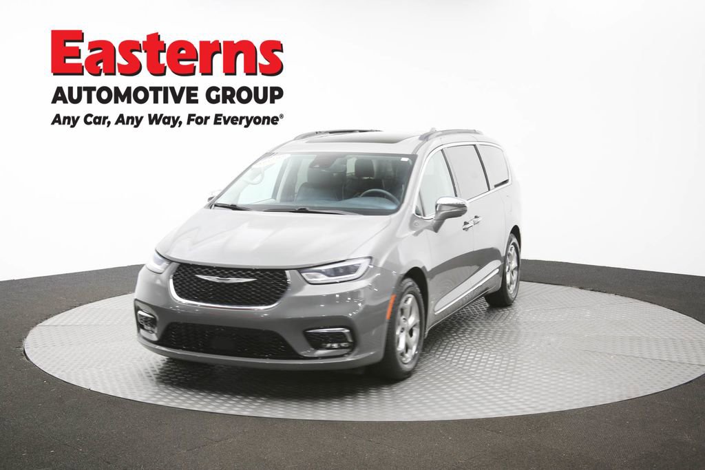 Used 2022 Chrysler Pacifica Limited FWD image 52