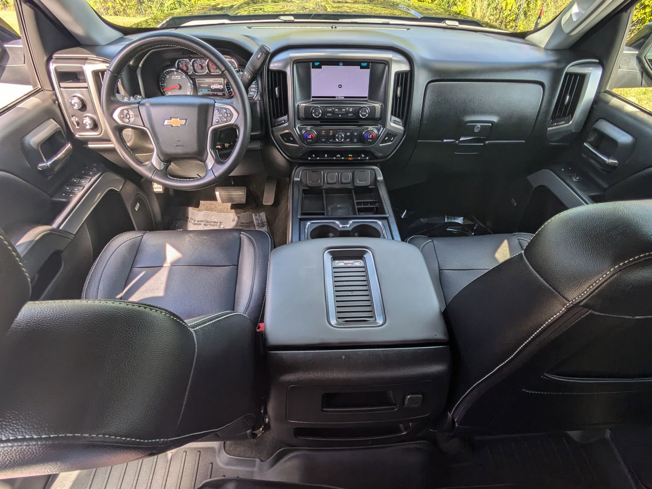 Used 2018 Chevrolet Silverado 1500 LT w/ All Star Edition image 22