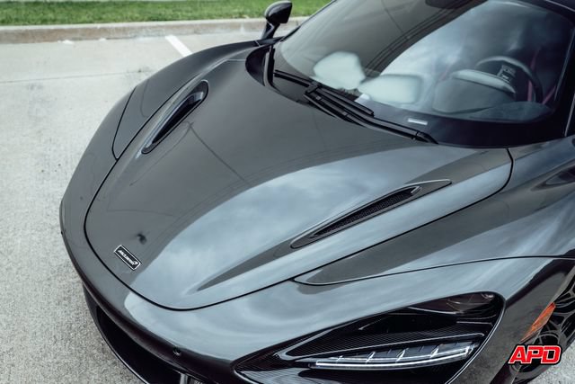 Used 2020 McLaren 720S Performance RWD image 30