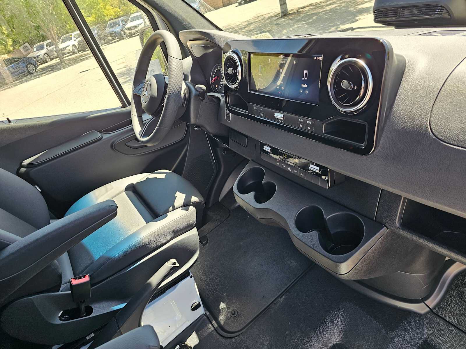 New 2026 Mercedes-Benz Sprinter 2500 image 11