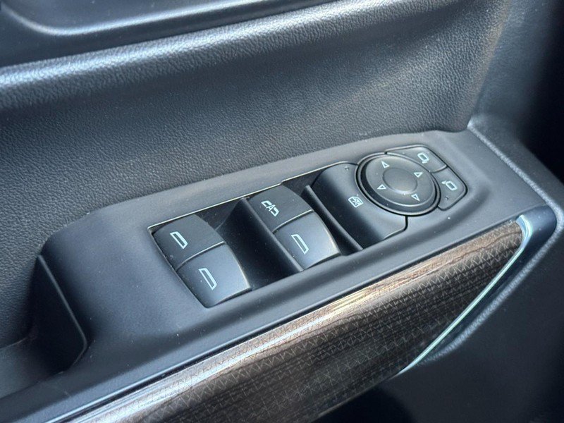 Used 2019 Chevrolet Silverado 1500 RST w/ All-Star Edition AWD/4WD image 22