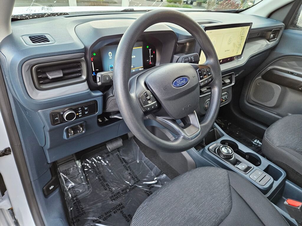 Used 2025 Ford Maverick XL w/ 4K Tow Package image 18