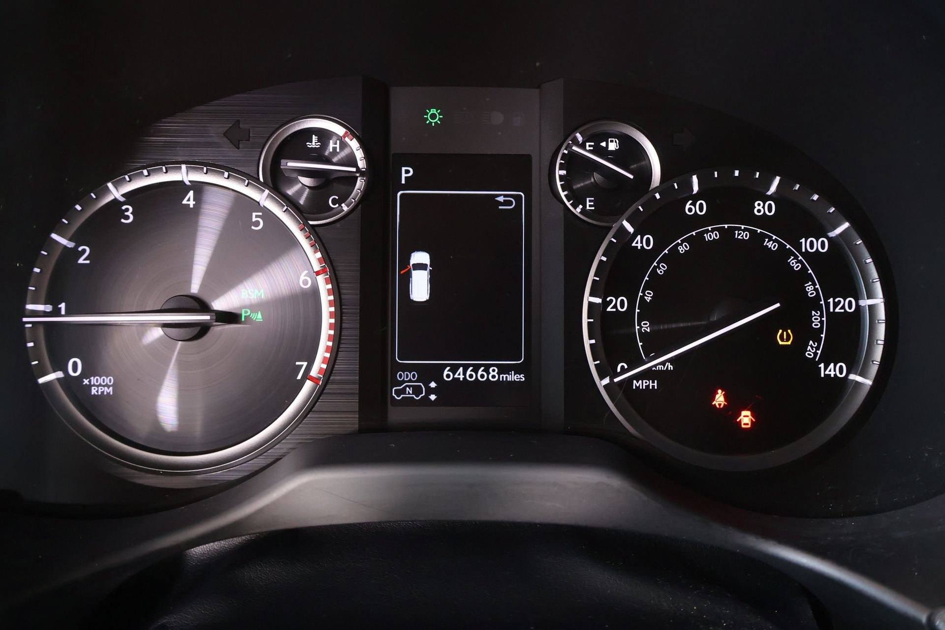 Used 2021 Lexus GX 460 Luxury w/ Accessory Package AWD/4WD image 4