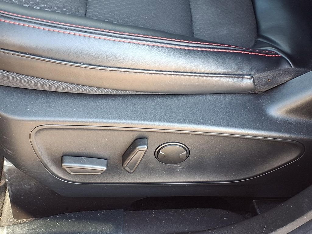 Used 2024 Ford Escape ST-Line w/ Tech Pack #1 image 4