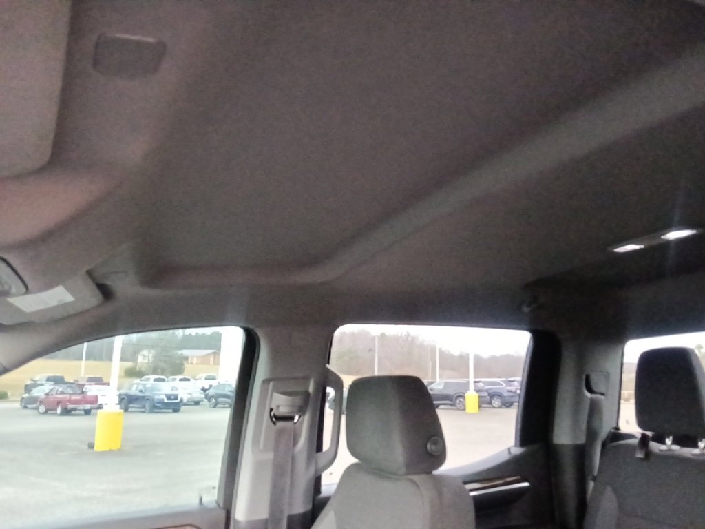 Used 2022 Chevrolet Silverado 1500 LT w/ Protection Package image 14