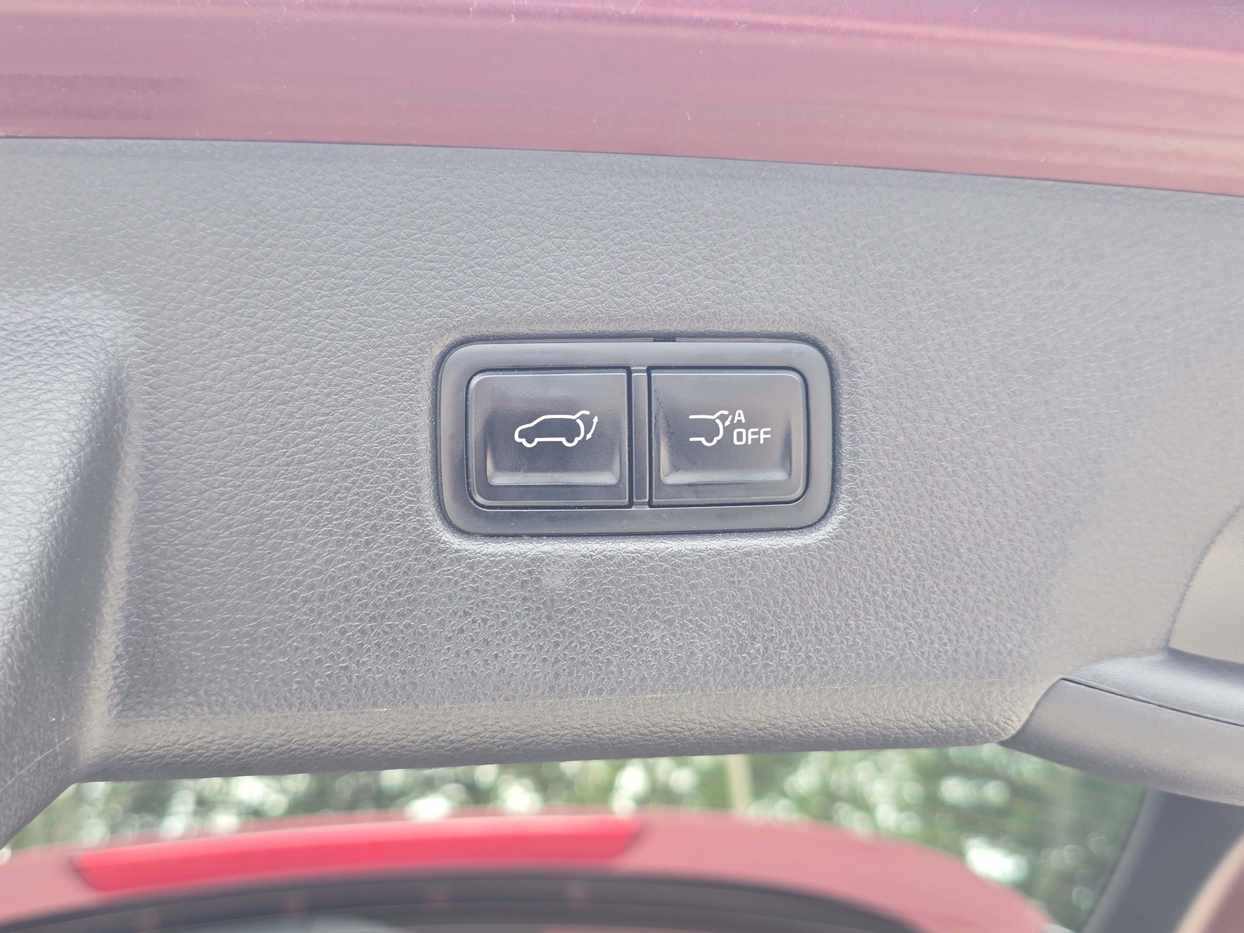 Certified 2023 Kia Carnival EX image 11