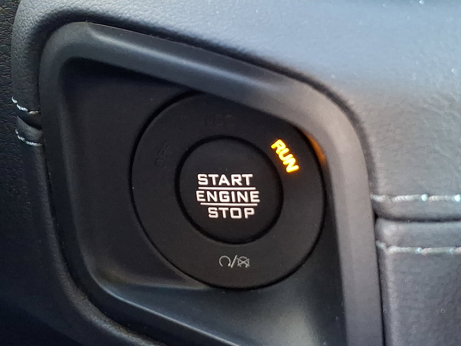 Used 2024 Jeep Wrangler Unlimited Sahara image 22