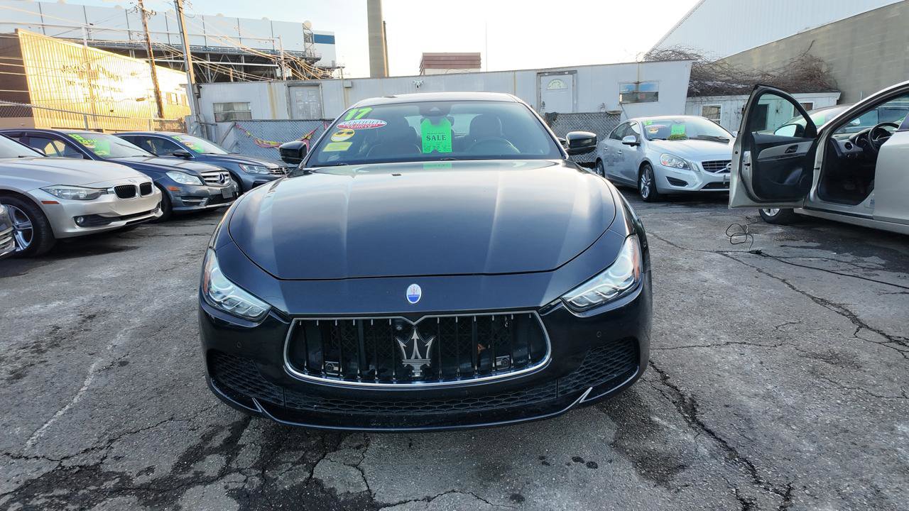 Used 2017 Maserati Ghibli S Q4 AWD/4WD image 3