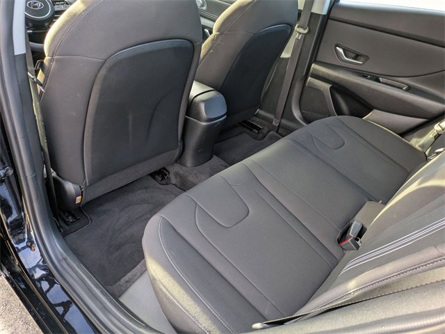 Certified 2023 Hyundai Elantra SEL w/ Convenience Package image 35