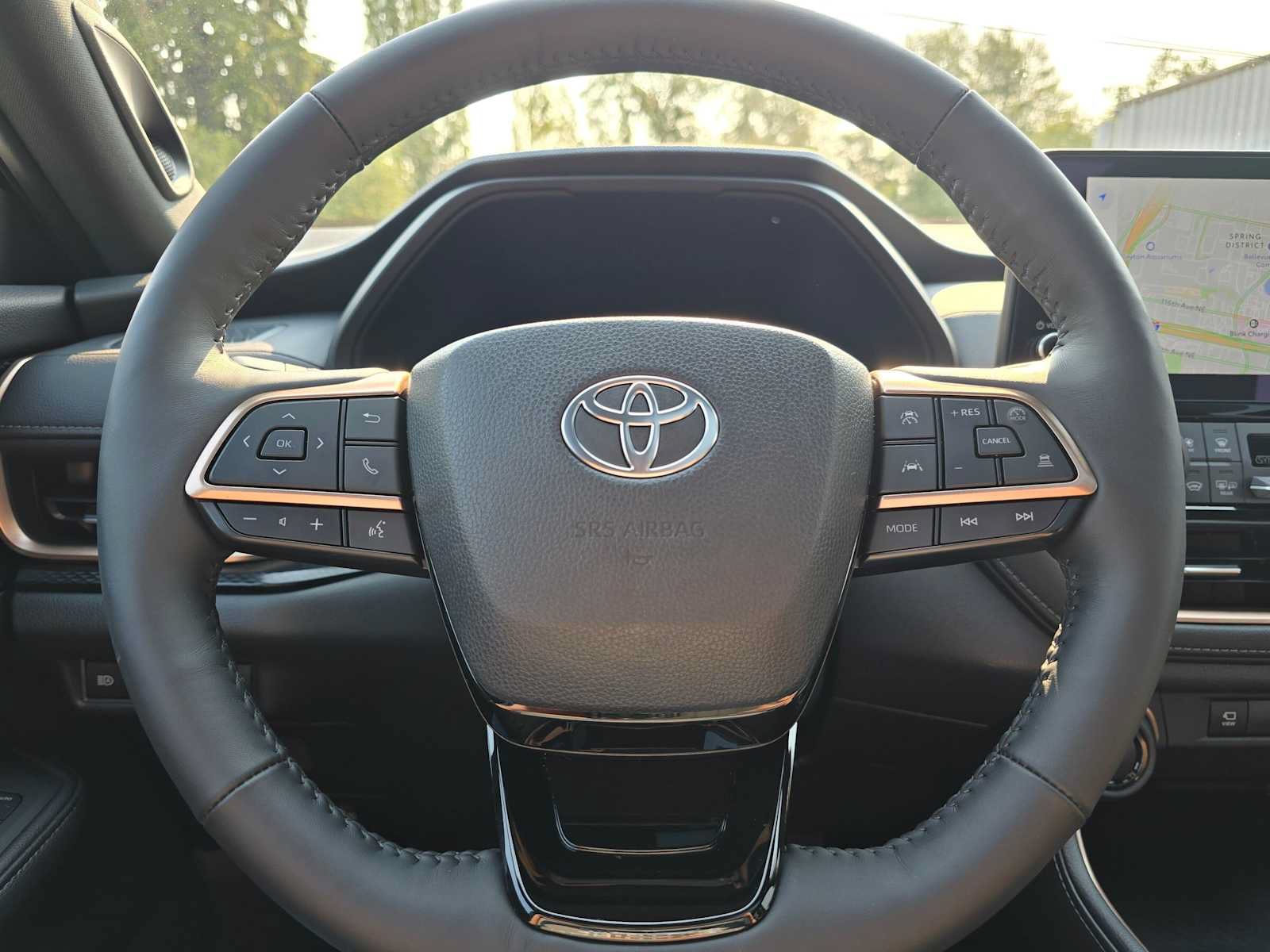 Used 2025 Toyota Grand Highlander AWD Hybrid image 25