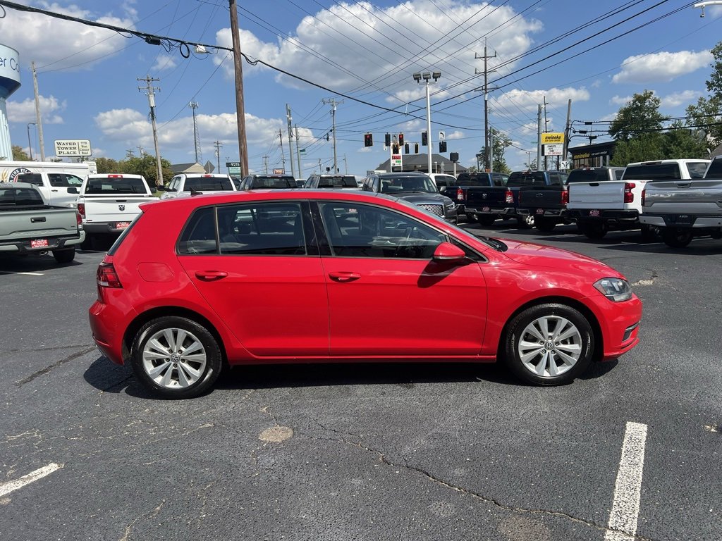 Used 2018 Volkswagen Golf SE image 5