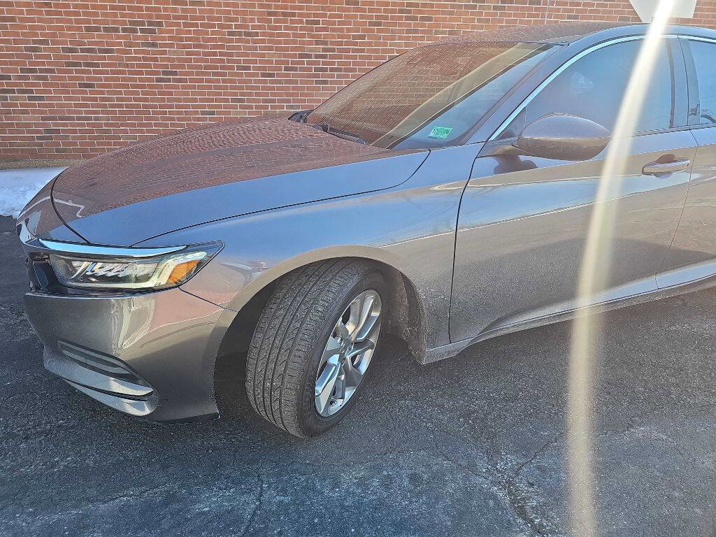 Used 2018 Honda Accord LX image 6