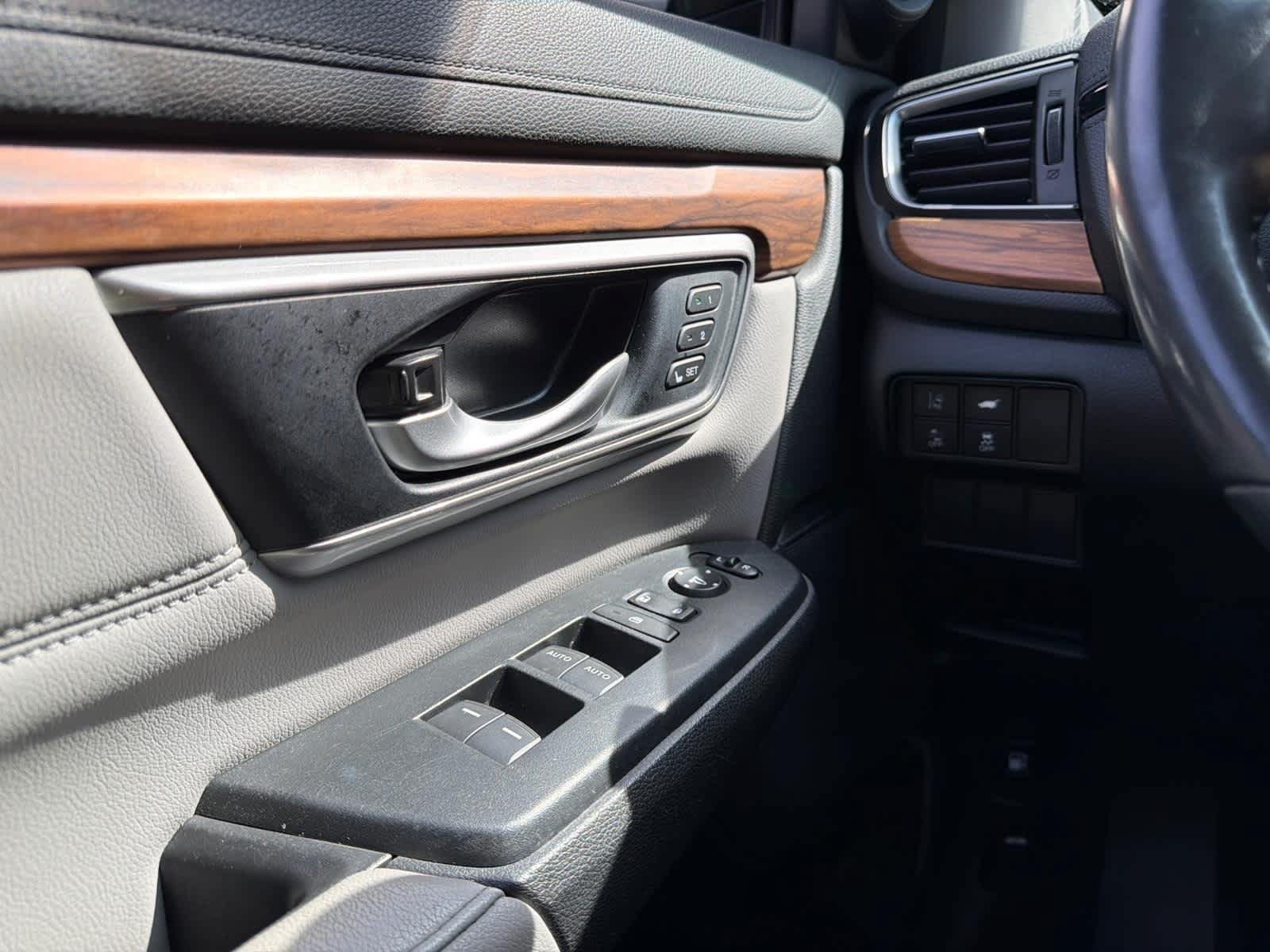 Used 2020 Honda CR-V EX-L image 21