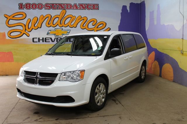 Used 2017 Dodge Grand Caravan SE w/ Power Window Group FWD image 2